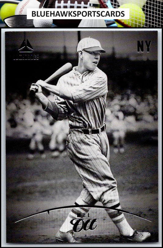 2023 Panini Chronicles #3 Mel Ott Luminance