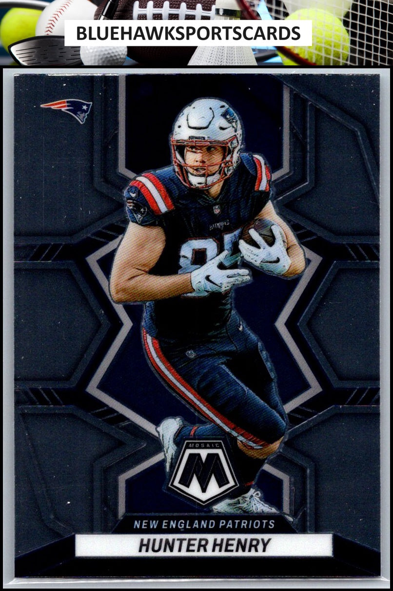 2022 Panini Mosaic #136 Hunter Henry