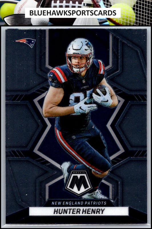 2022 Panini Mosaic #136 Hunter Henry